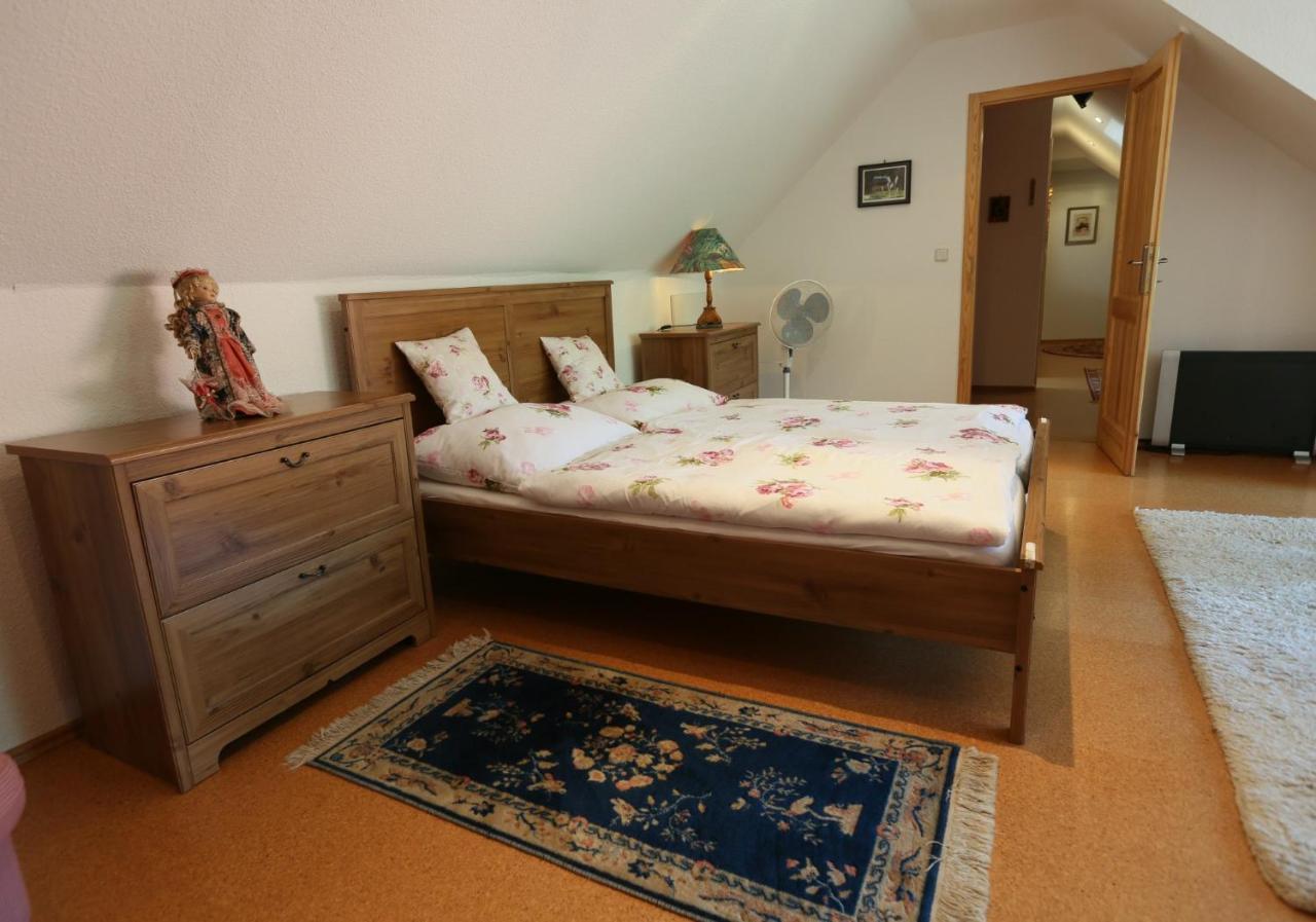 Ehm Family Resort Mesteri ภายนอก รูปภาพ